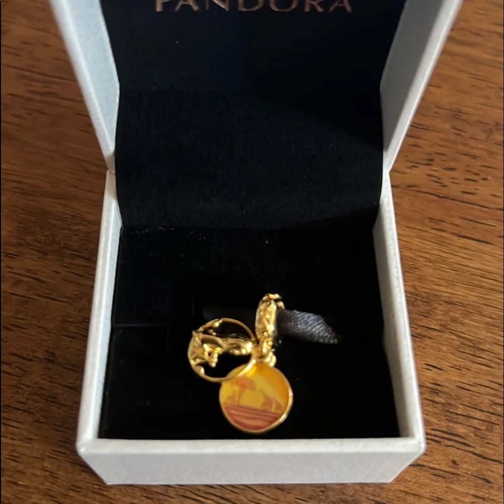 Authentic Simba & Mufasa Sunset Pandor Dangle Charm